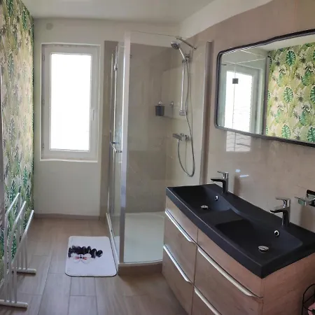 La P'tite Maison - Armada A Proximite