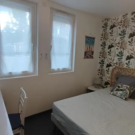La P'tite Maison - Armada A Proximite Holiday home *